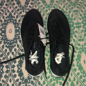 Adidas XC spikes